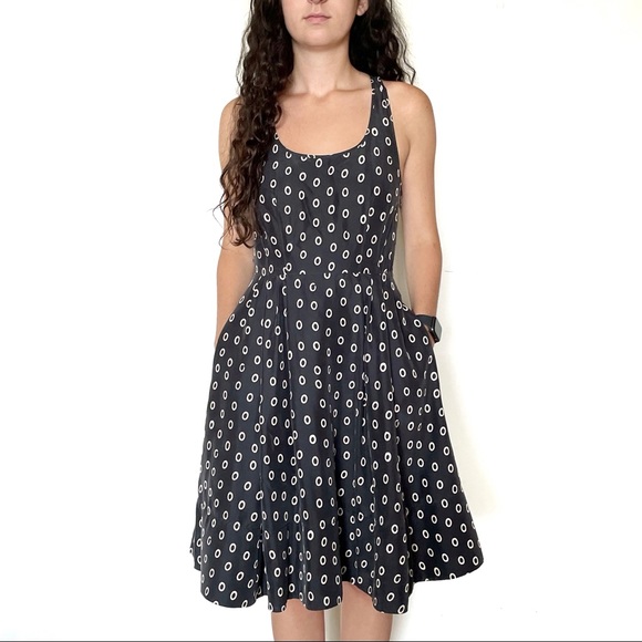 Club Monaco Navy Blue with Beige Silk Circle Dress with Pockets - Picture 2 of 6